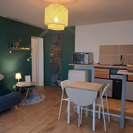 Petit Cocon En Auvergne Apartamento Combronde