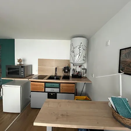 Petit Cocon En Auvergne Combronde